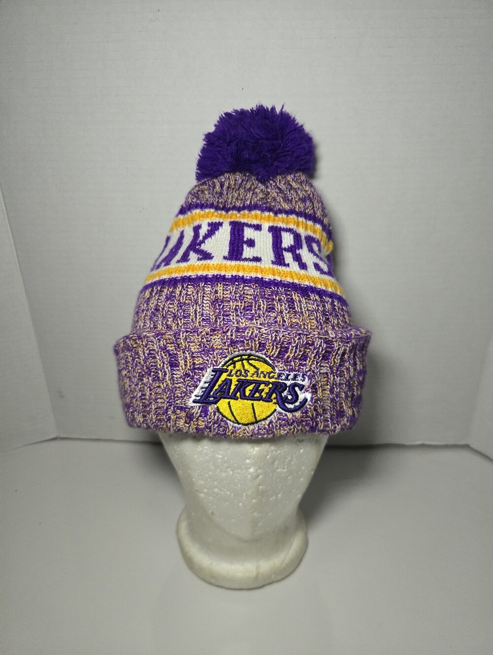 Los Angelas Lakers New Era Beanie Winter Hat NBA